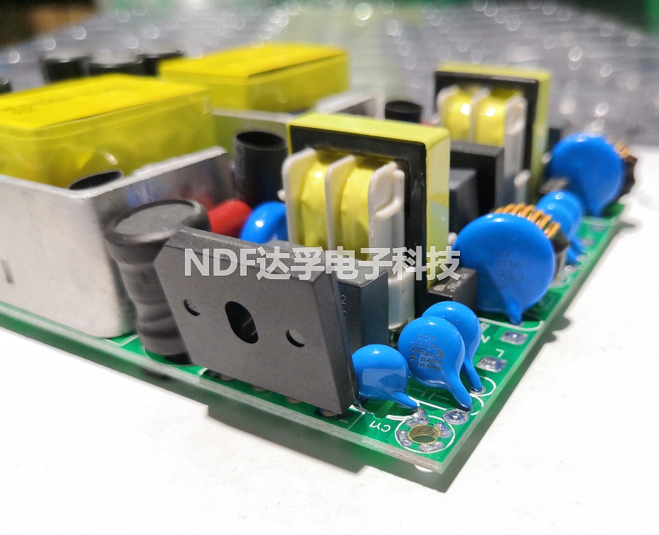 如何判斷高壓瓷片電容器的好壞？