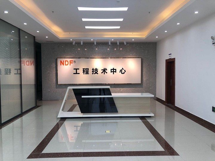 什么是薄膜電容,它與陶瓷電容的區(qū)別在哪里？